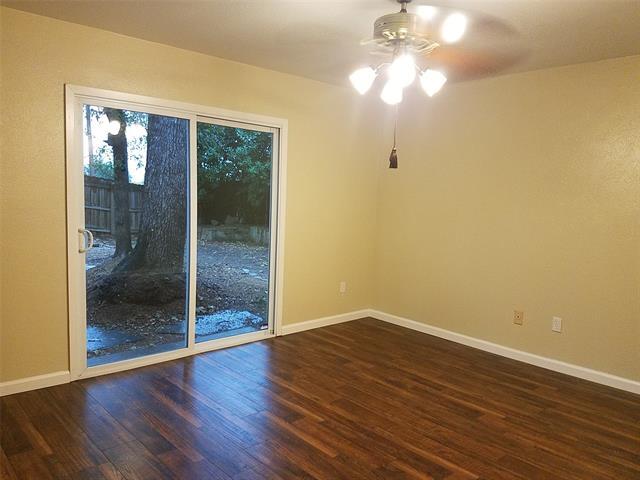 Building Photo - 1702 Acorn Dr