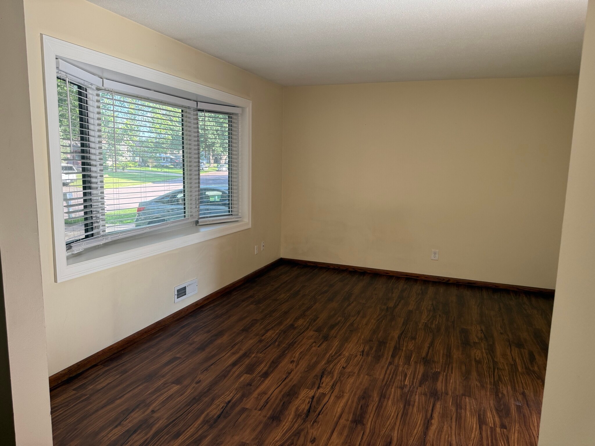 Living Room - 14707 Dominica Ct