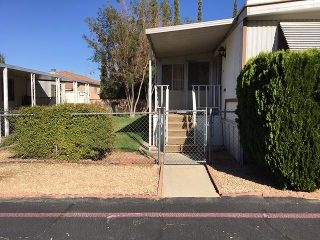Building Photo - 5711 Columbia Way