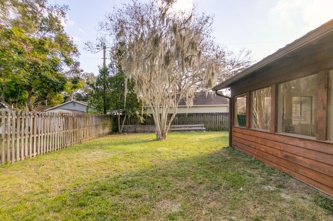 Building Photo - Charming 3 Bed/2 Bath Home for rent in the...