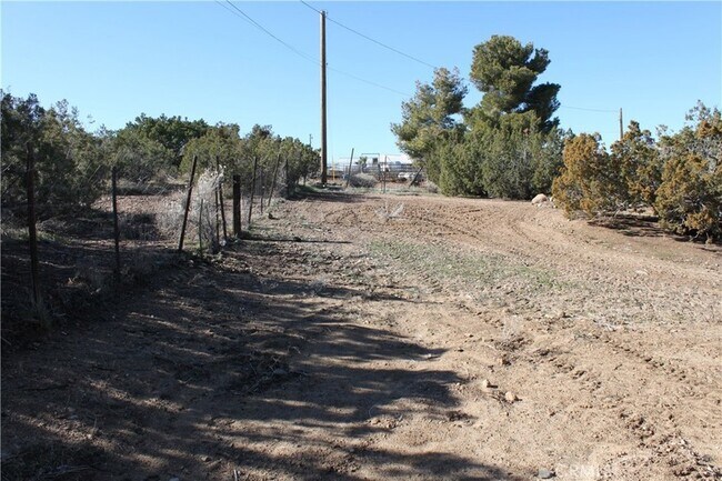 Building Photo - 2855 Hollister Rd