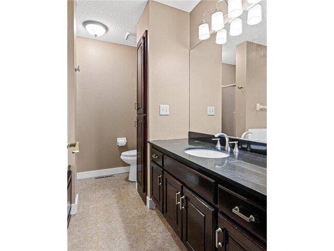 Building Photo - 1142 Marnie Ct