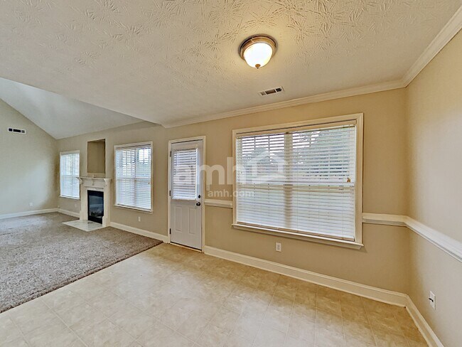 Building Photo - 141 Bridgemill Dr