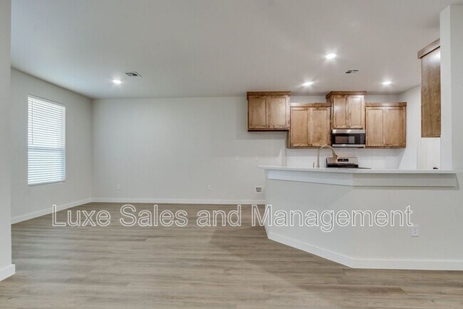 Building Photo - 8301 NW 163rd Ter