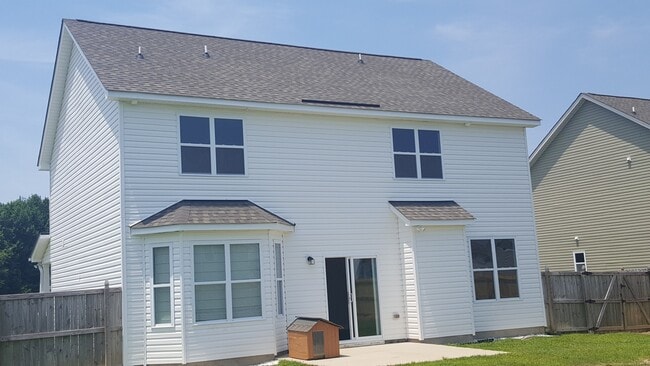 Building Photo - 302 Catamaran Rd