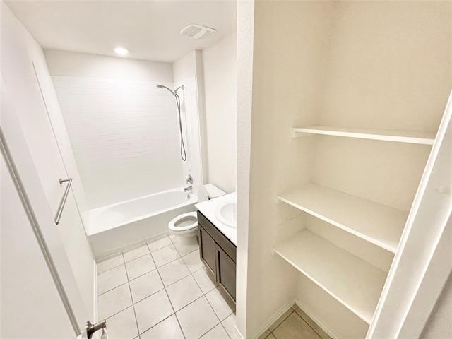 Building Photo - 1125 Silver Maple Ln