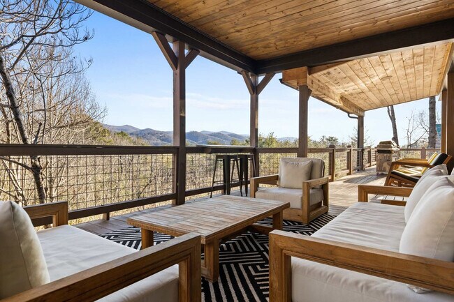 Building Photo - 554 Choctaw Ridge