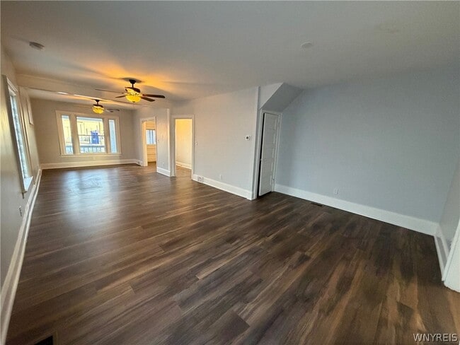 Building Photo - 18 Buffum St