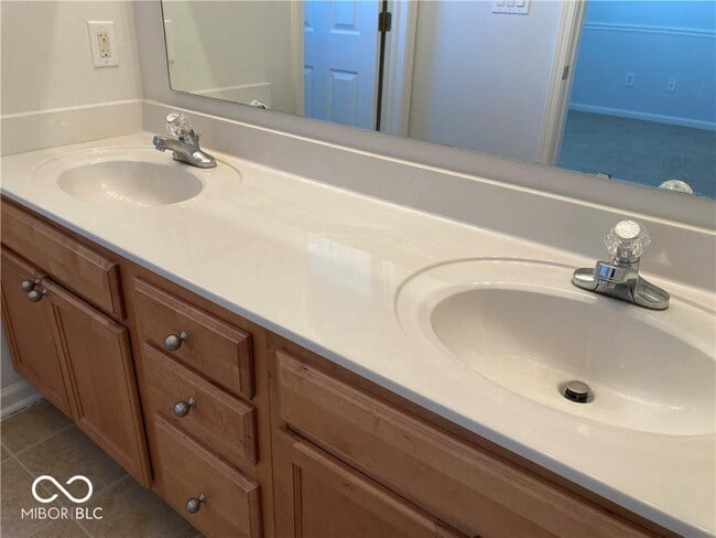 Building Photo - 3981 Eldor Flower Dr