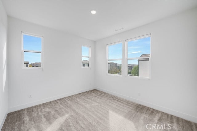 Building Photo - 106 Draw