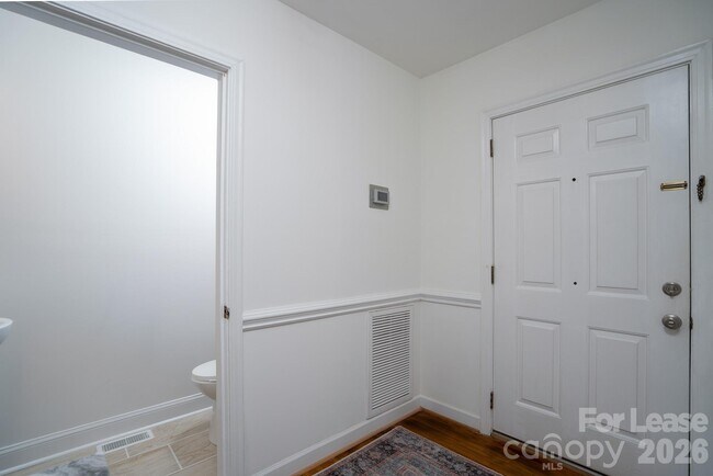 Building Photo - 3227 Mayfield Ave