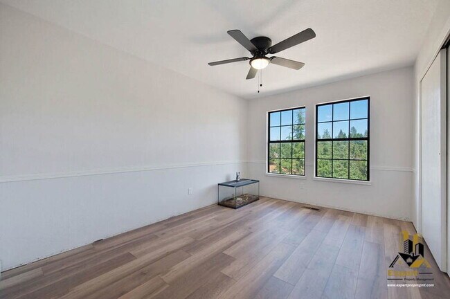 Building Photo - 1938 Chimney Flat Ct