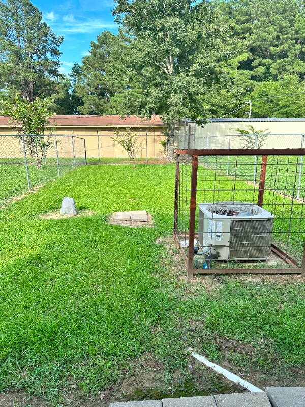 Building Photo - 3446 LA-594