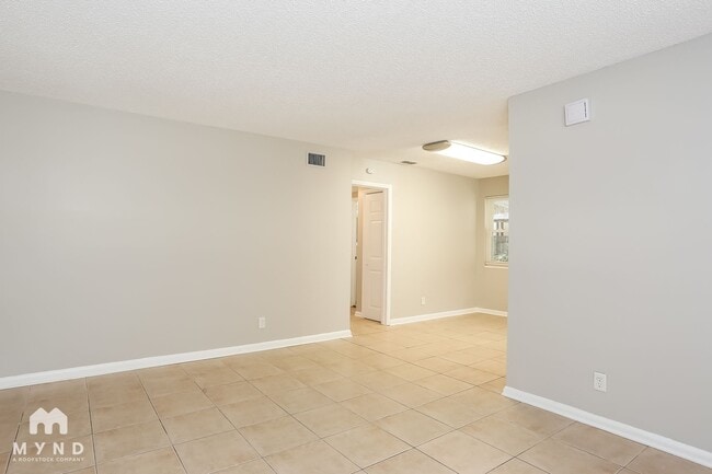 Building Photo - 1825 Fouraker Rd