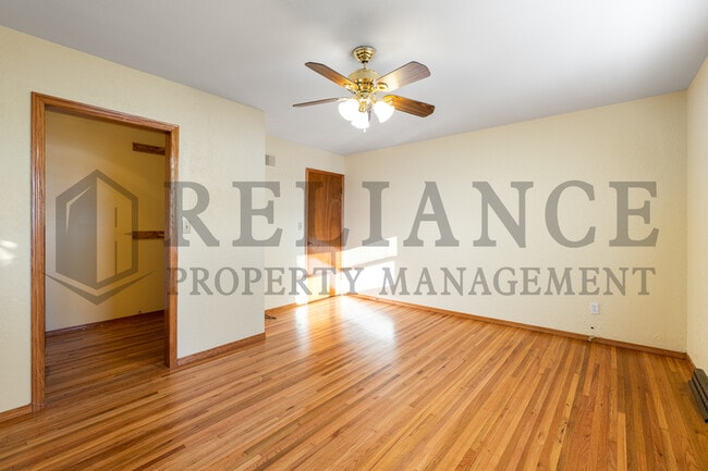 Building Photo - 4525 N 247th St W