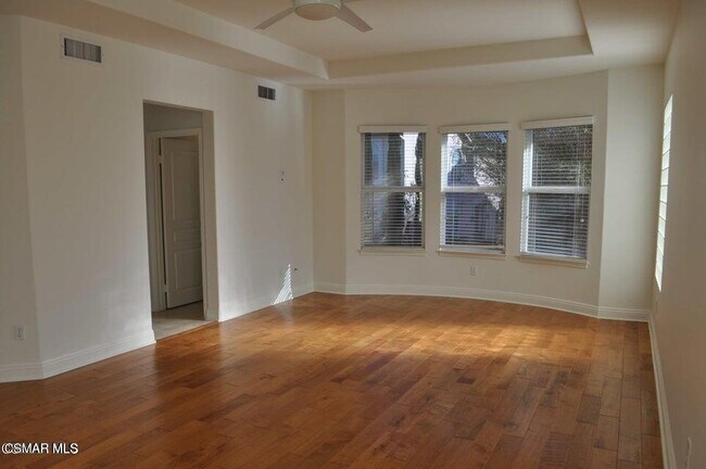 Building Photo - 1596 Blue Canyon St