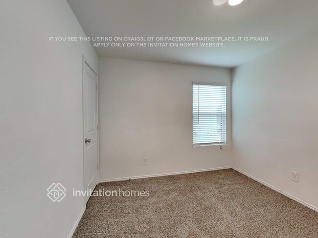 Building Photo - 3202 Crestone Dr