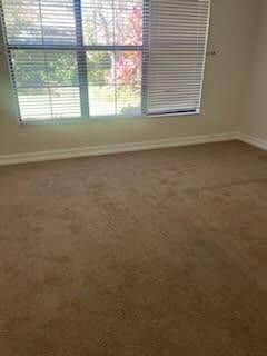 Building Photo - 8935 Watercrest Cir W