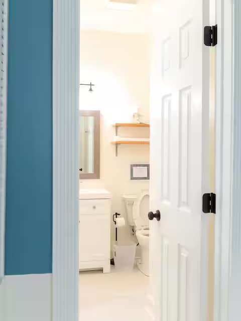 second bathroom - 4683 Wild Iris Dr