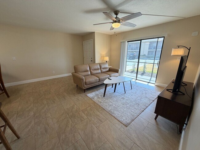 Building Photo - ANNUAL RENTAL - FURNISHED 1 BED / 1 BATH CONDO AT MYSTIC GARDEN