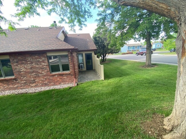 Building Photo - 4560 Larkbunting Dr