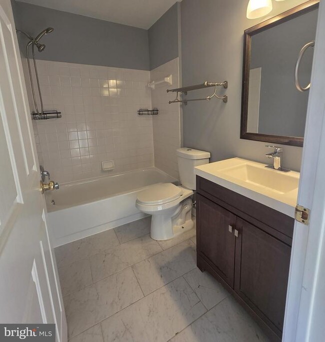 Building Photo - 12977 Abner Ave