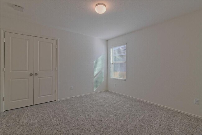 Building Photo - 505 Greatest Gift Wy