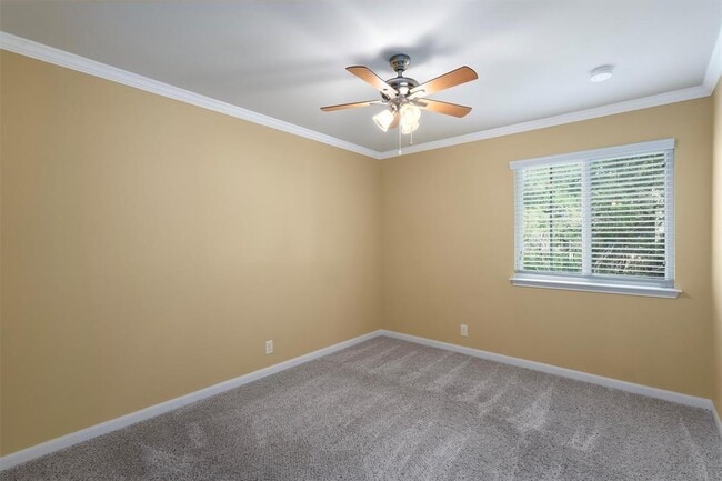 Building Photo - 8600 Harrier Dr