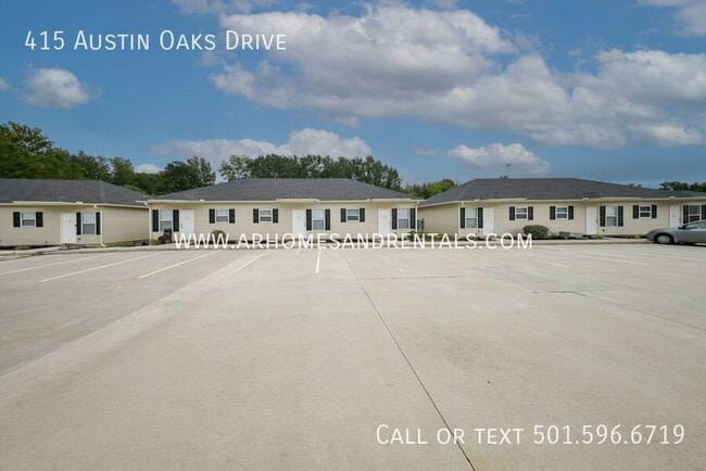 Building Photo - 415 Austin