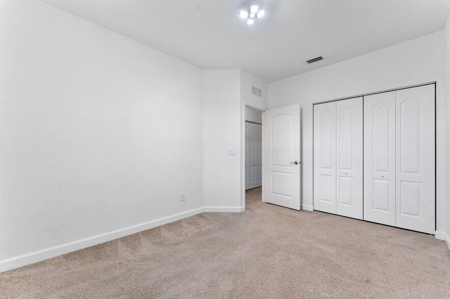 Building Photo - 12756 Anthorne Ln