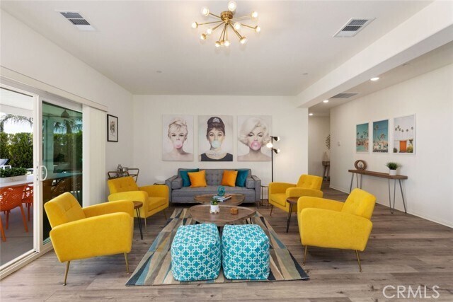 Building Photo - 65161 Rolling Hills Dr