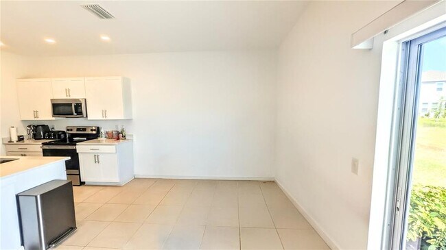 Building Photo - 5686 Archipelago St