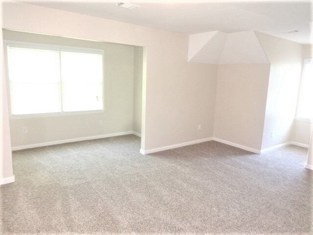 Building Photo - 5588 Forkwood Dr NW