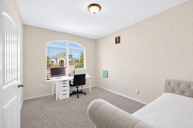 Building Photo - 18217 Cercina Trl