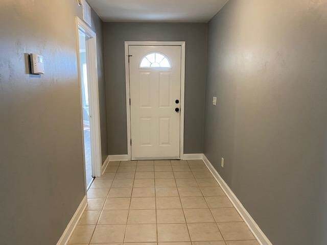 Building Photo - 332 Arden Rd