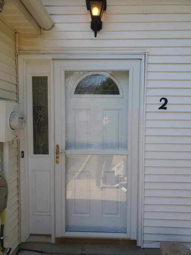 Building Photo - 2 Ginger Dr