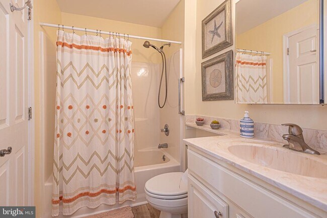 Building Photo - 18565 Orton Cir