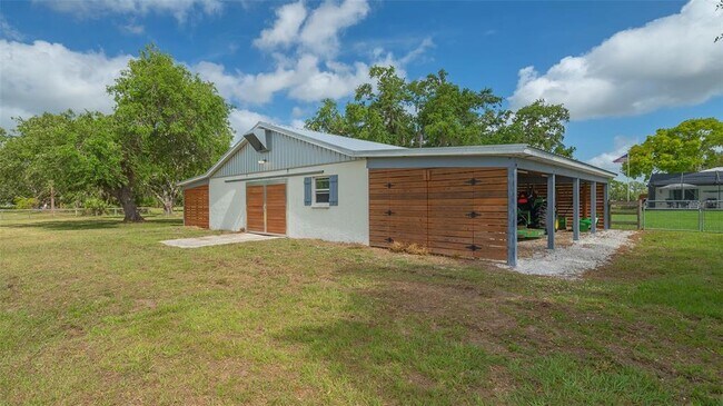 Building Photo - 5450 Old Ranch Rd