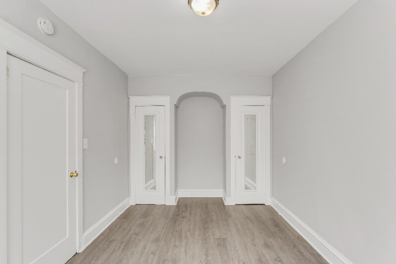 Building Photo - 7057 Cresheim Rd