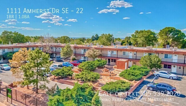 Building Photo - 1111 Amherst Dr SE