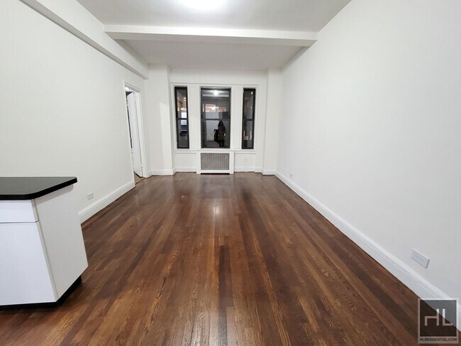 Building Photo - EAST 46 STREET