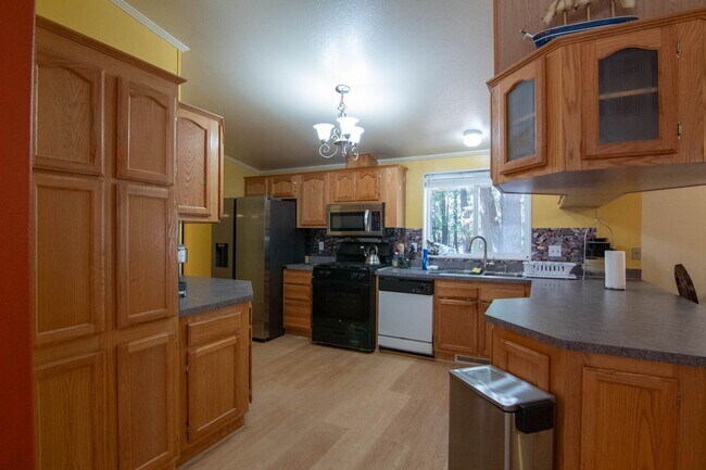 Building Photo - Furnished Shingletown Home with Horse Corral, Huge Fenced Back Yard and Chicken Coop!