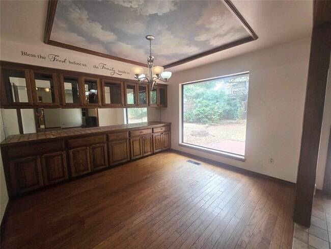 Building Photo - 1212 Kingston Ct
