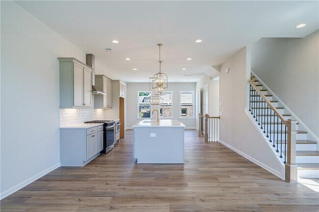 Building Photo - 150 Harlow Cir