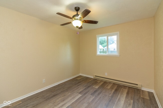 Building Photo - 6019 Bluff Crest Ct