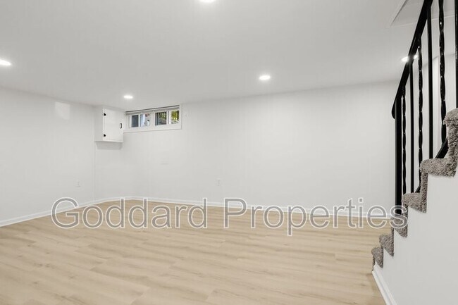 Building Photo - 1603 Feldbrook Rd