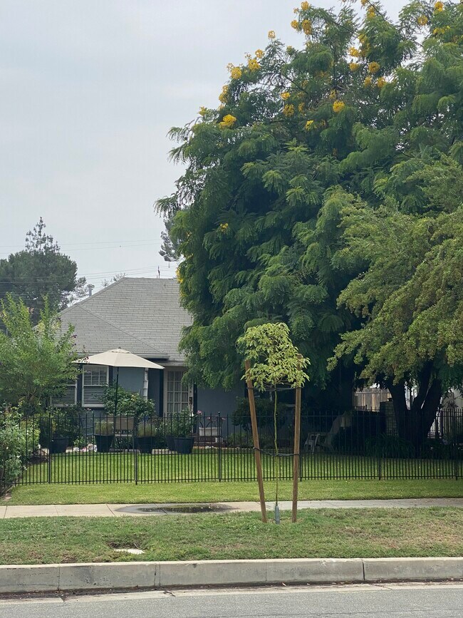 Primary Photo - 40 Arlington Dr