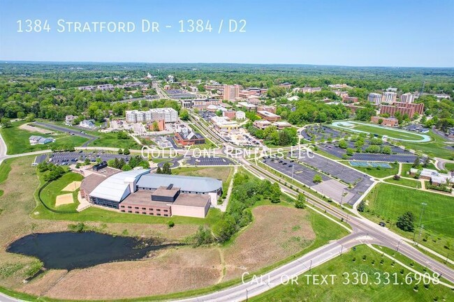 Building Photo - 1384 Stratford Dr