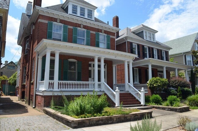 Building Photo - 607 Westover Ave