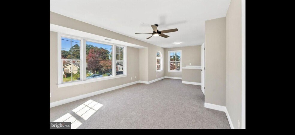 Building Photo - 9209 Chesapeake Ave